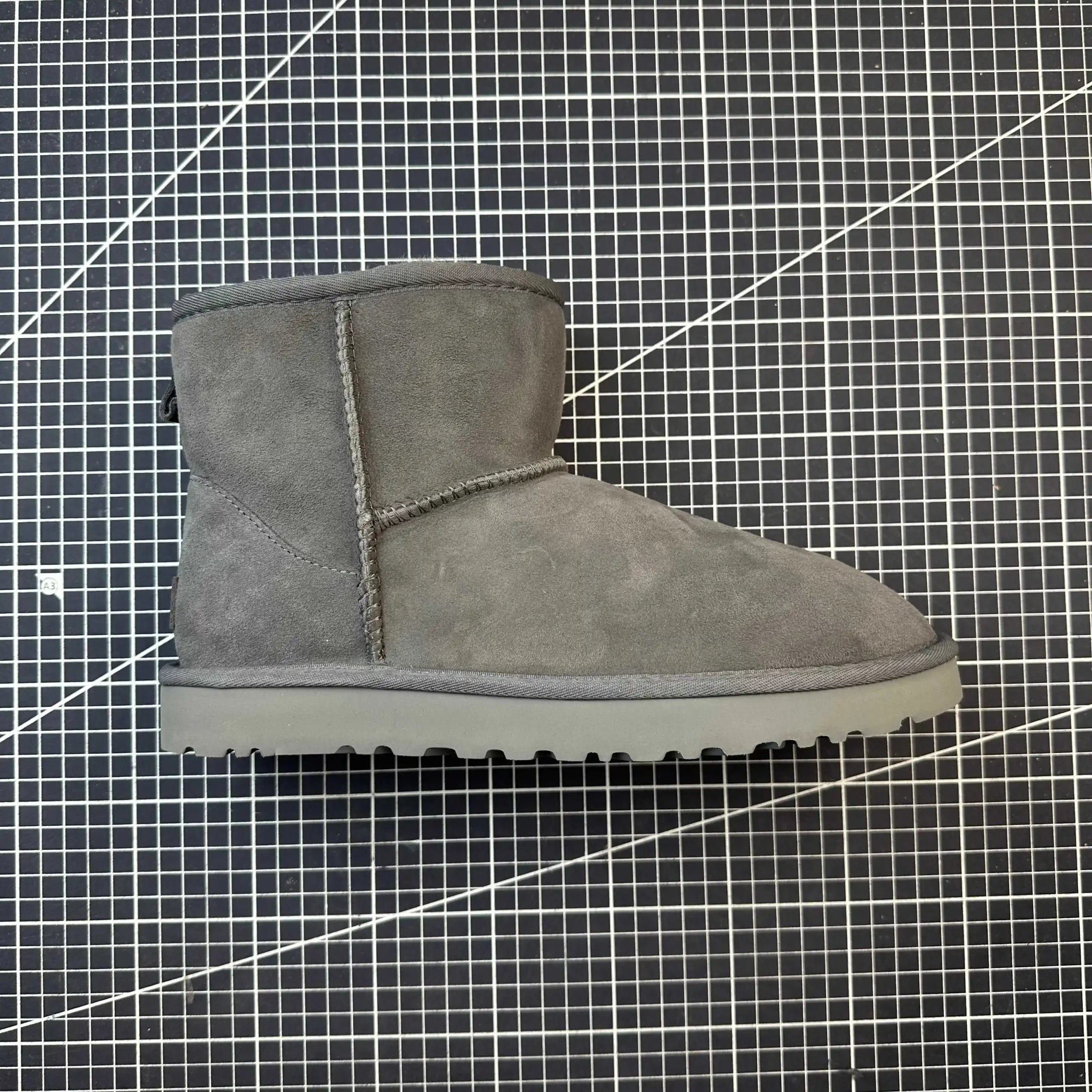 2072-GREY Short Men's Grey