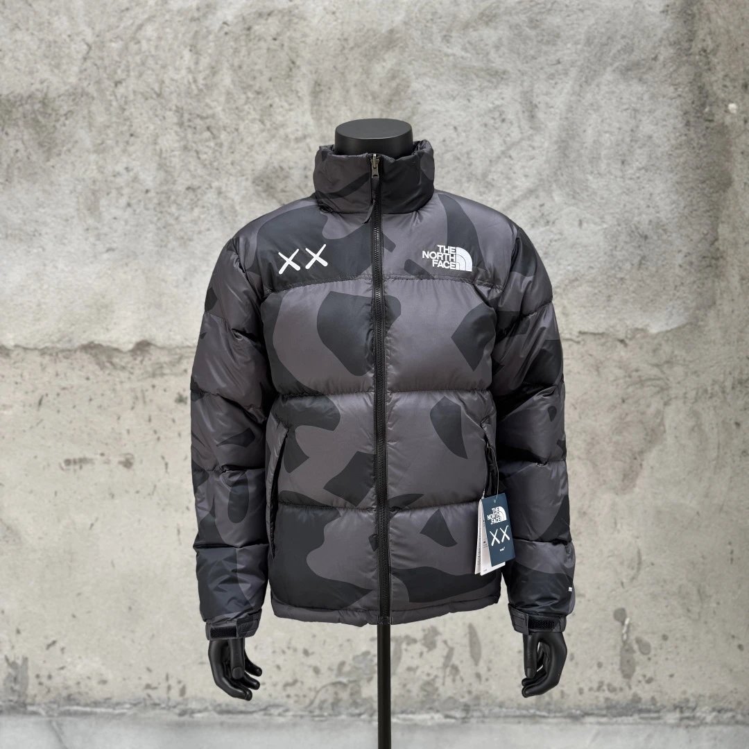 XX Collaboration Black