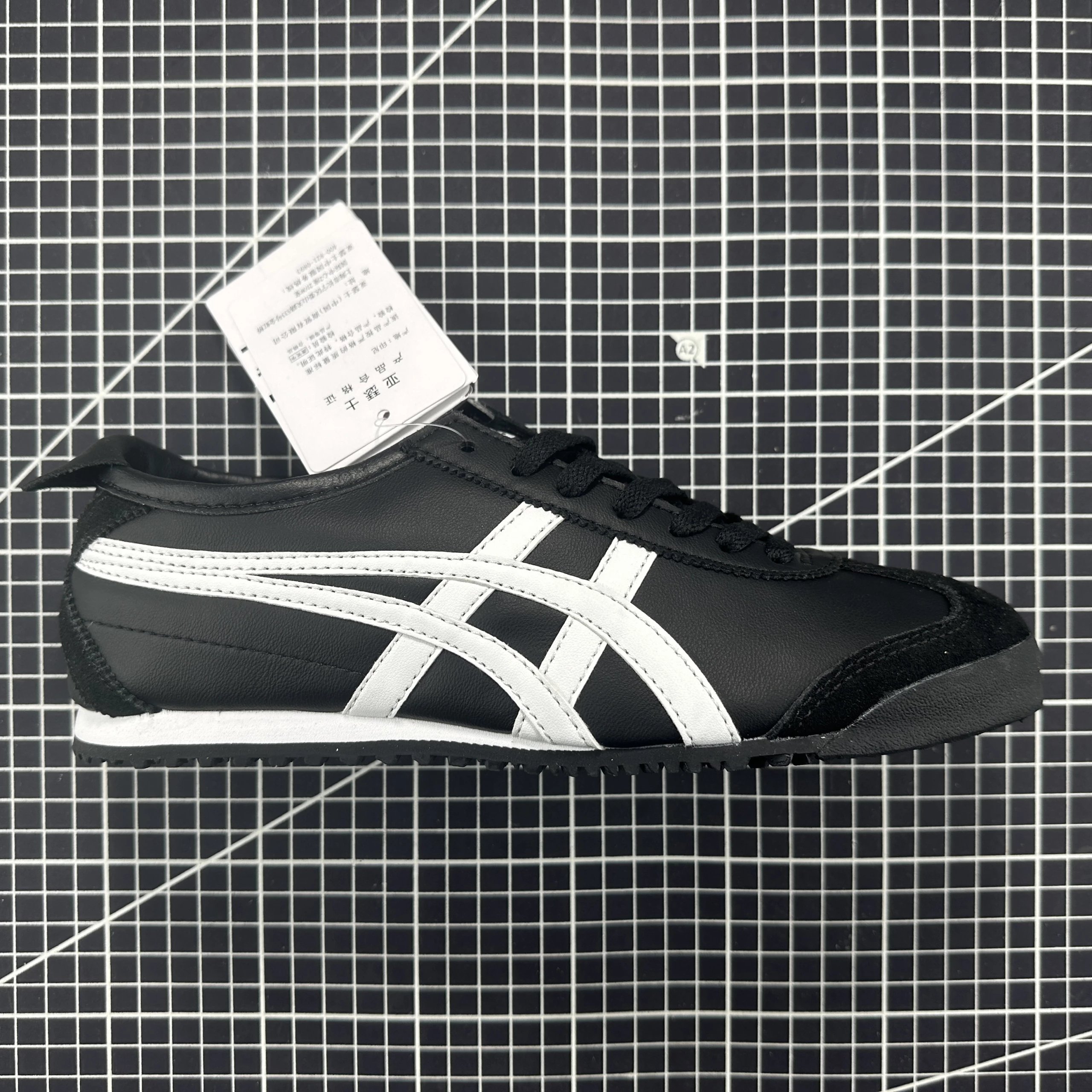 DL408-9001 Black White