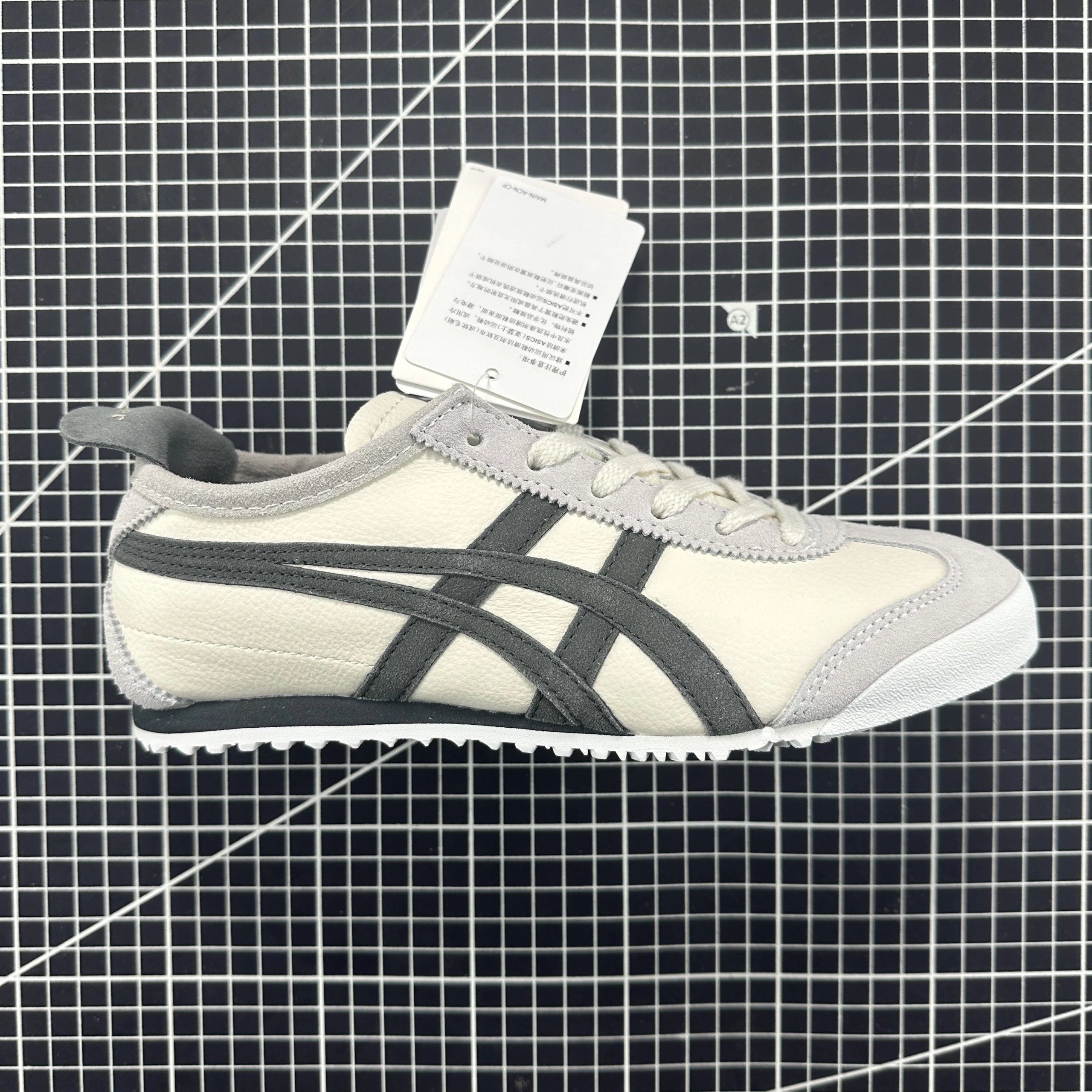 Tiger Mexico 66 Shoes — 1183C076-100 beige gray colorway — USFans Spreadsheet photo