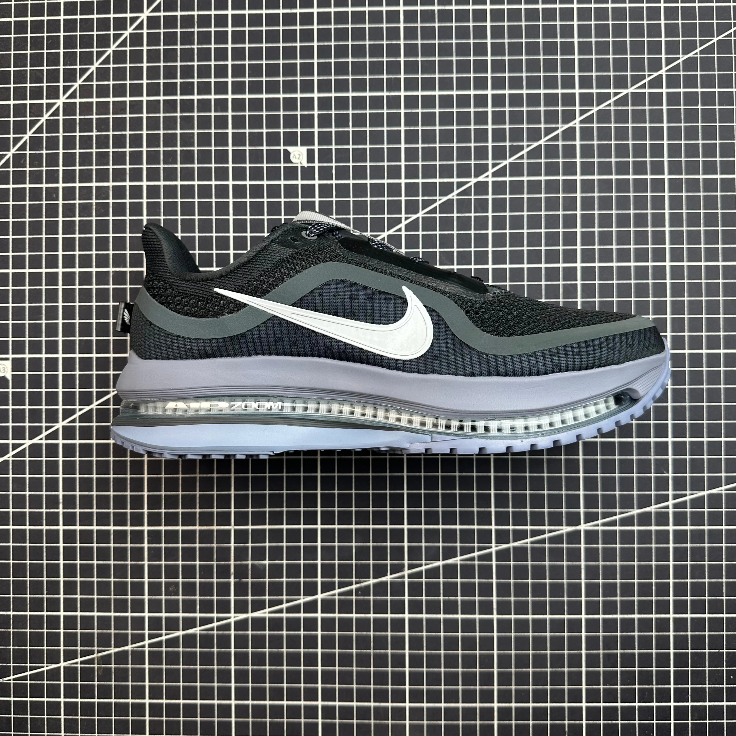 Black Blue HQ2592-006
