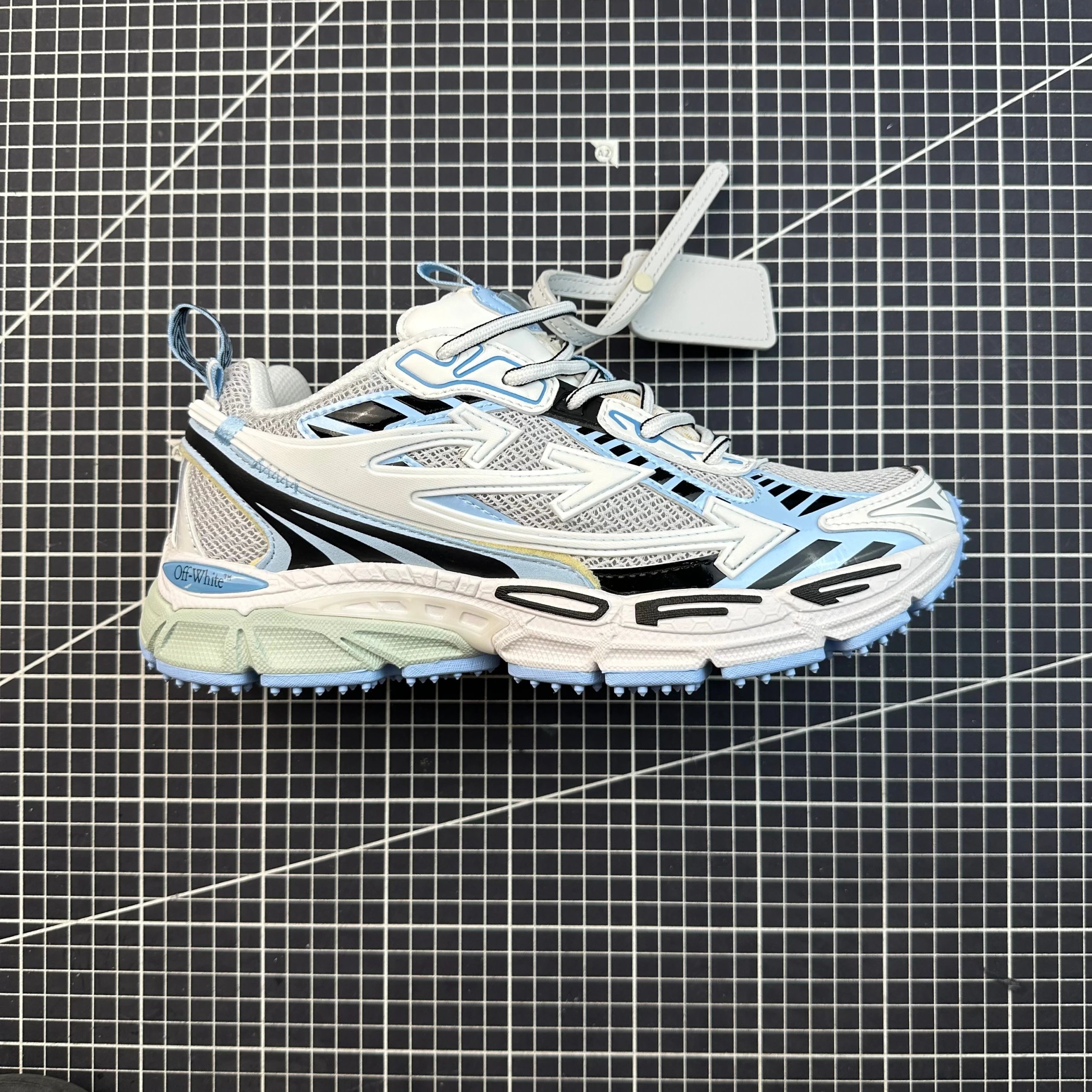 White Sky Blue 10140