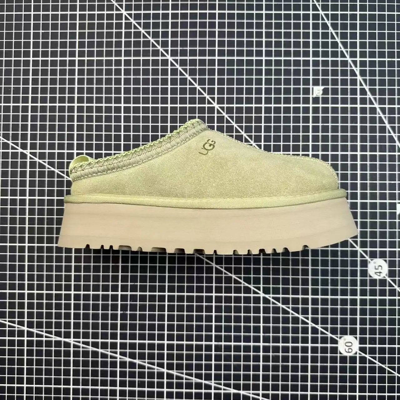4771-MBRS Ethnic Style - Brass Green