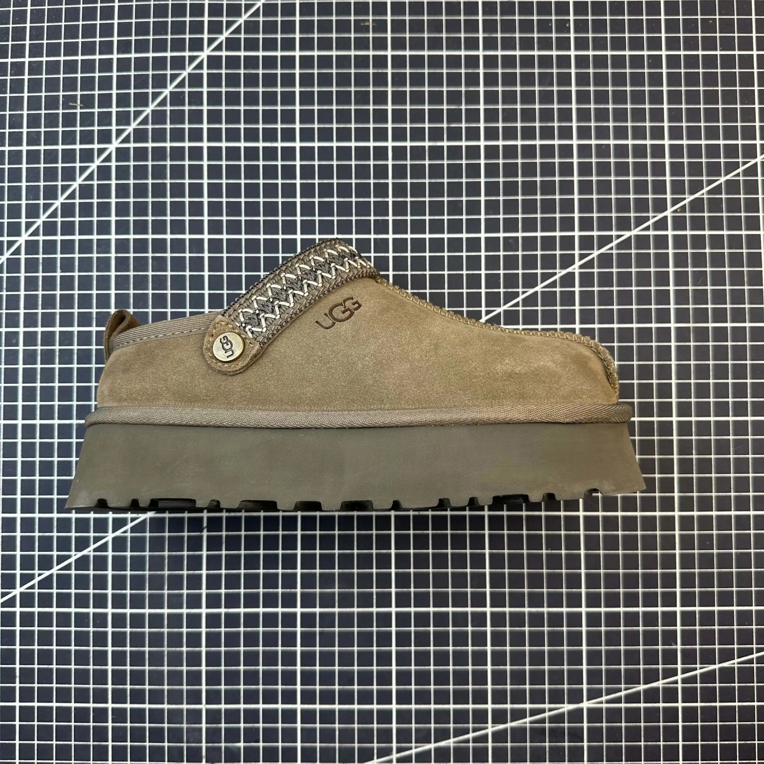 UGG Tasman Platform Slipper Beige Casual Shoes - 1