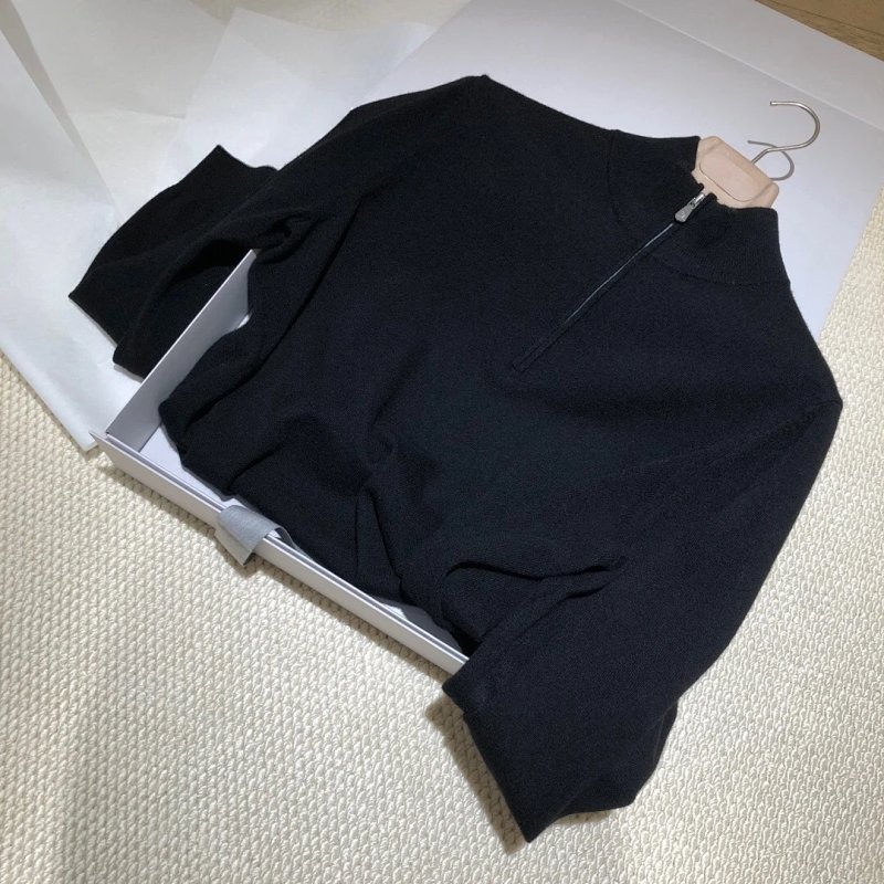 P1100 山羊绒半拉链毛衣黑色
