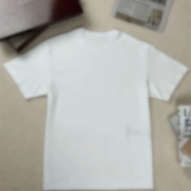 P209 白色互扣刺绣T恤