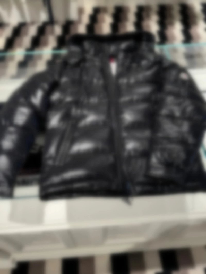 P1298 羽绒服
