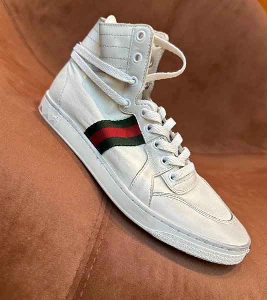 Retro high top white shoes