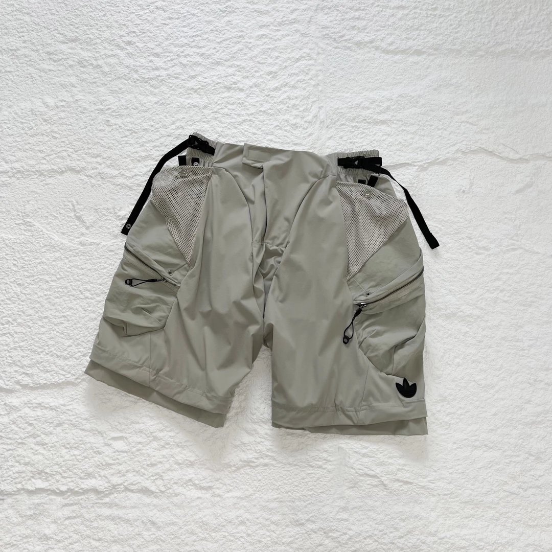 Gray Technical Cargo Jogger Pants with Multi-Pocket Design