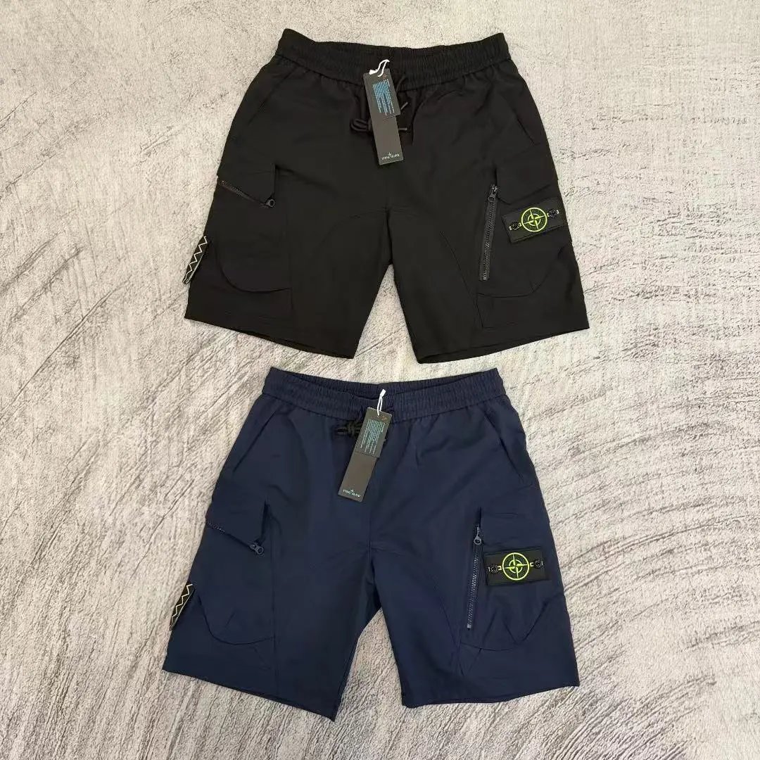 Design Color-Block Drawstring Shorts Black / White and Gray / White - 4