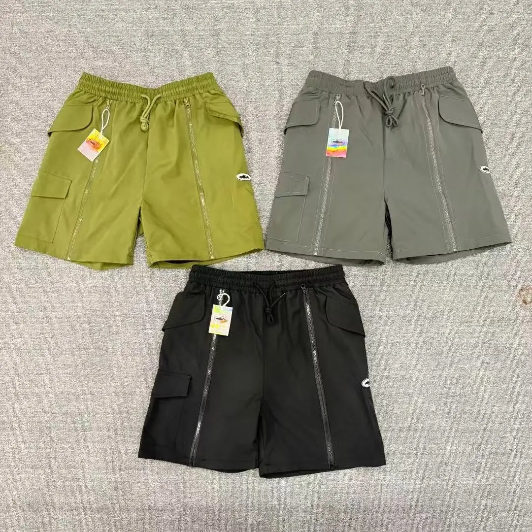 Design Color-Block Drawstring Shorts Black / White and Gray / White - 13