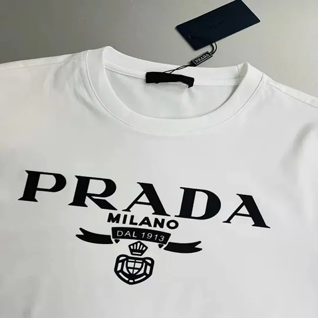 Prada T-Shirts Short-Sleeve Logo Print product detail image 13
