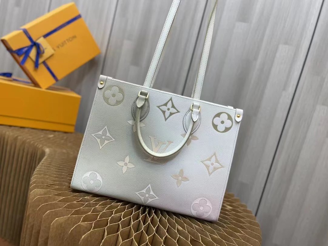 Louis Vuitton OnTheGo Mm 6