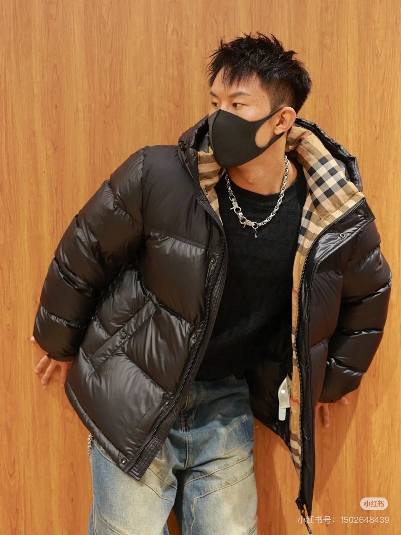 Burberry check-collar puffer jacket