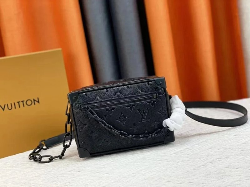 Louis Vuitton mini box bag