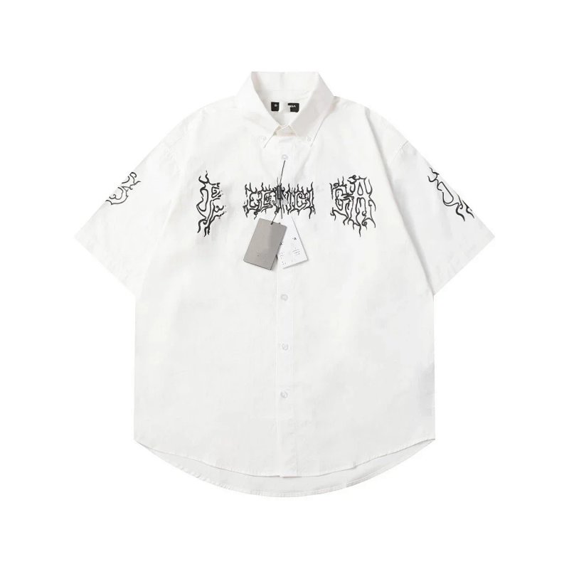 White graphic short sleeve shirt
