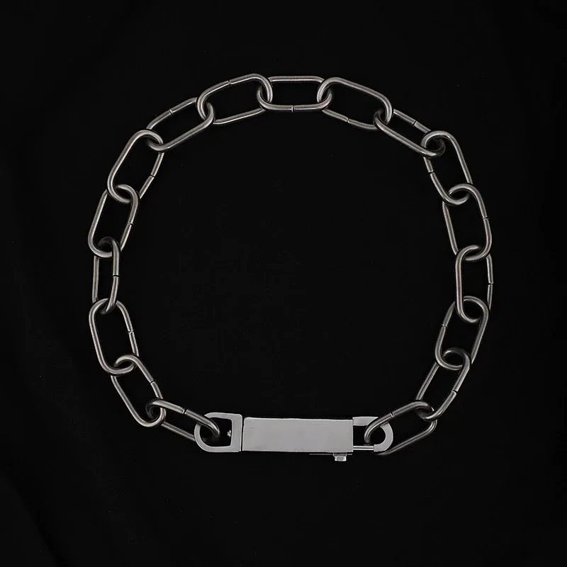 Silver chain necklace
