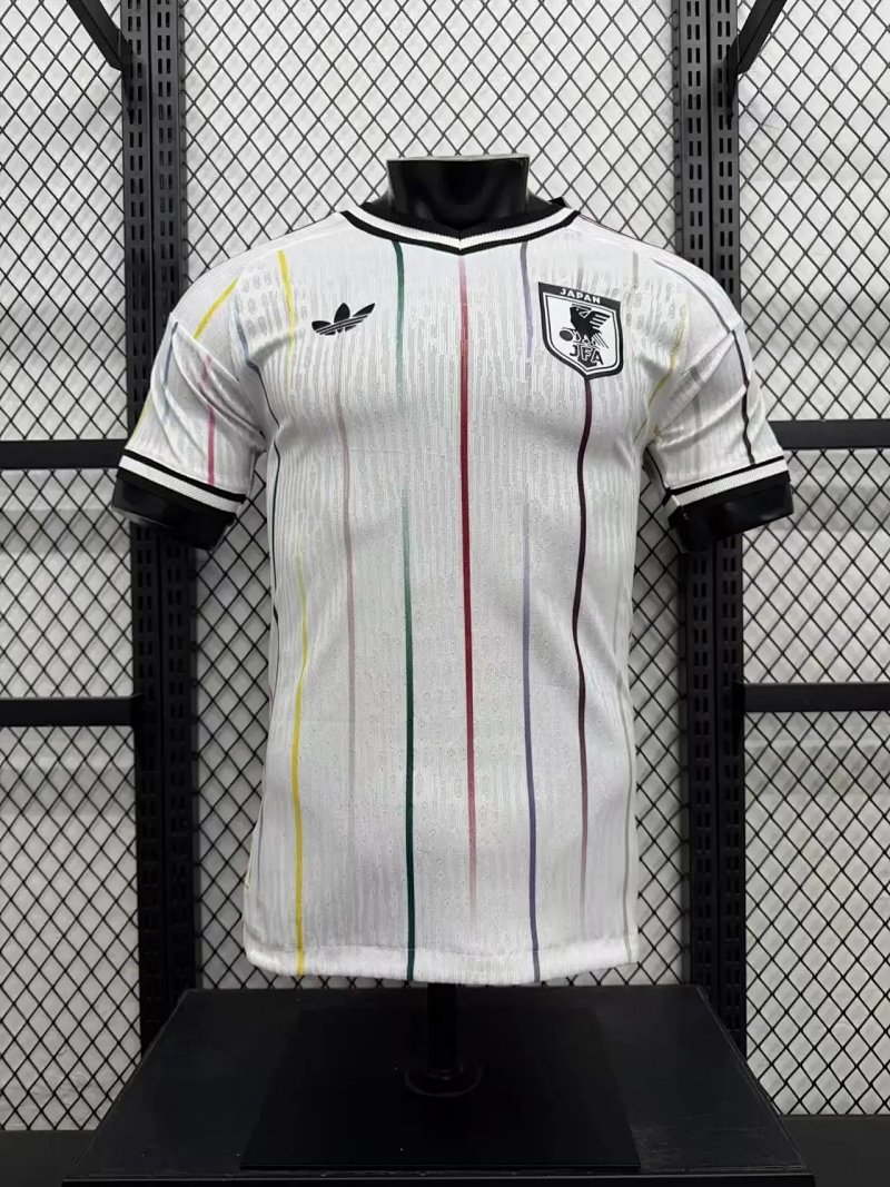 Japan World Cup away football jersey