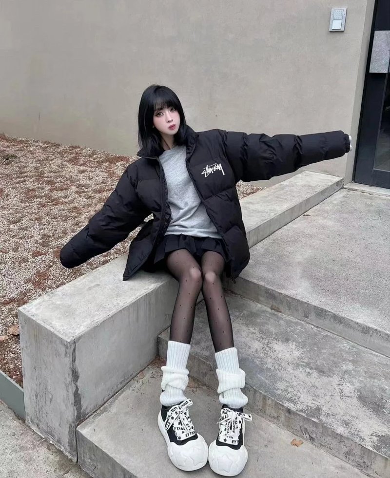 Black puffer jacket