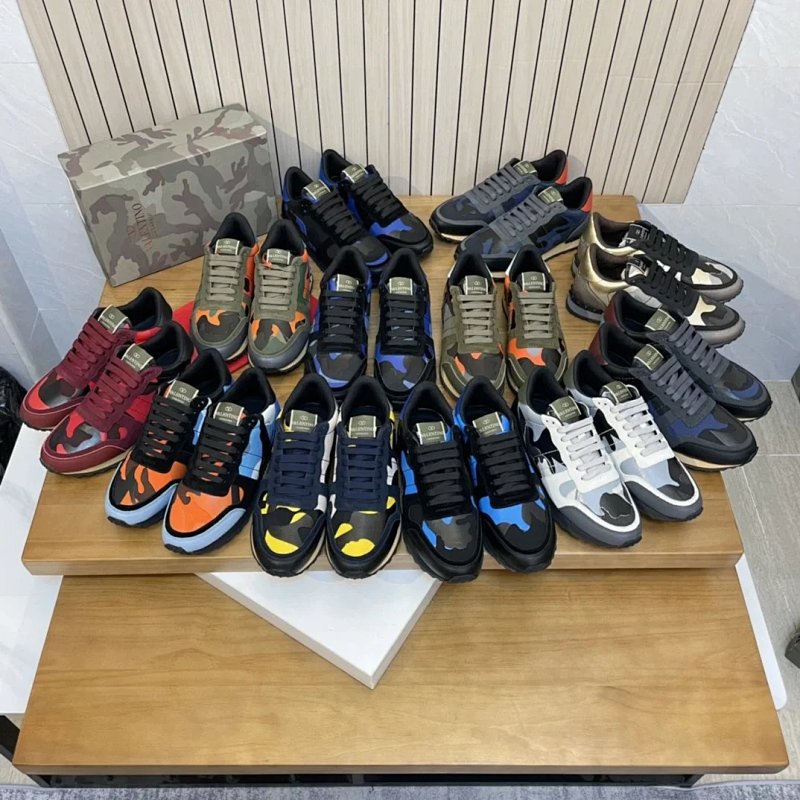 Valentino Rockstud sneakers