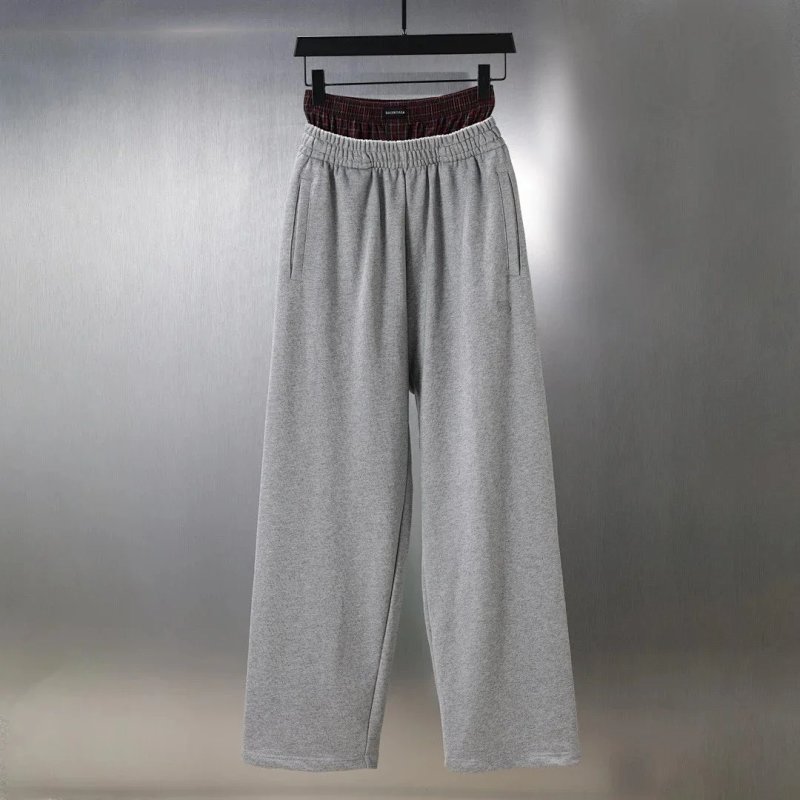 Grey wide-leg sweatpants
