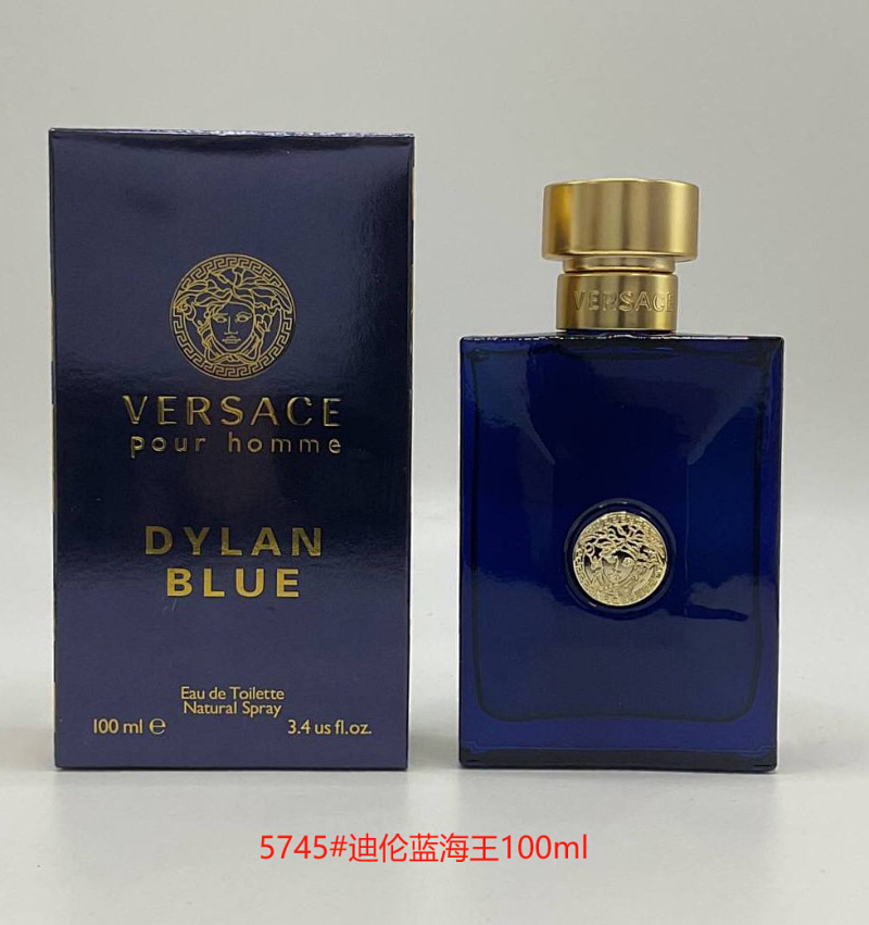 Versace Dylan Blue perfume