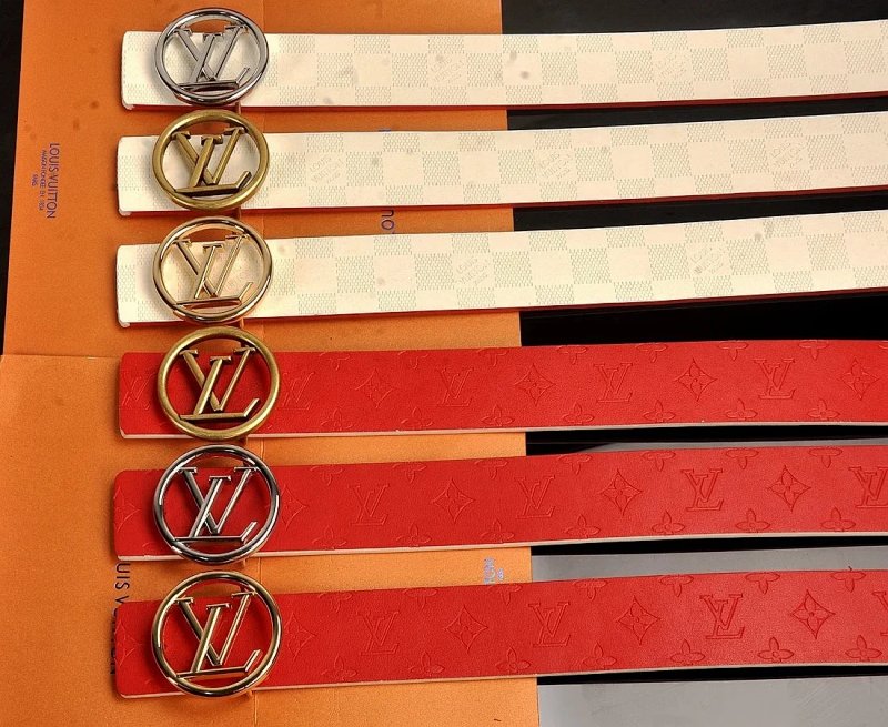 Louis Vuitton belt