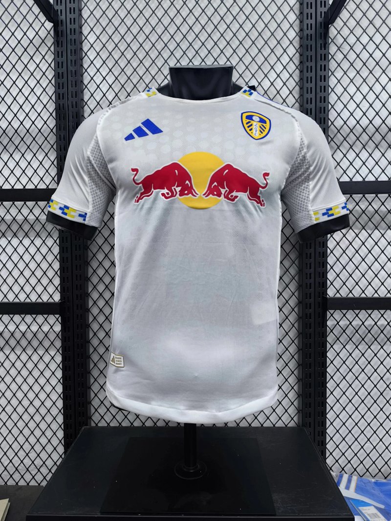 Leeds United home football jersey