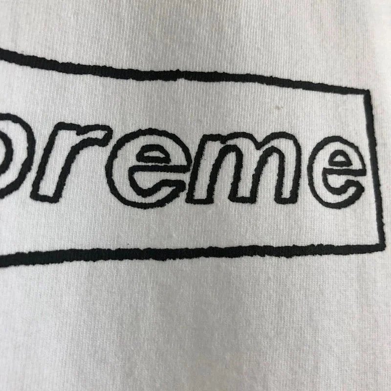 Supreme logo tee