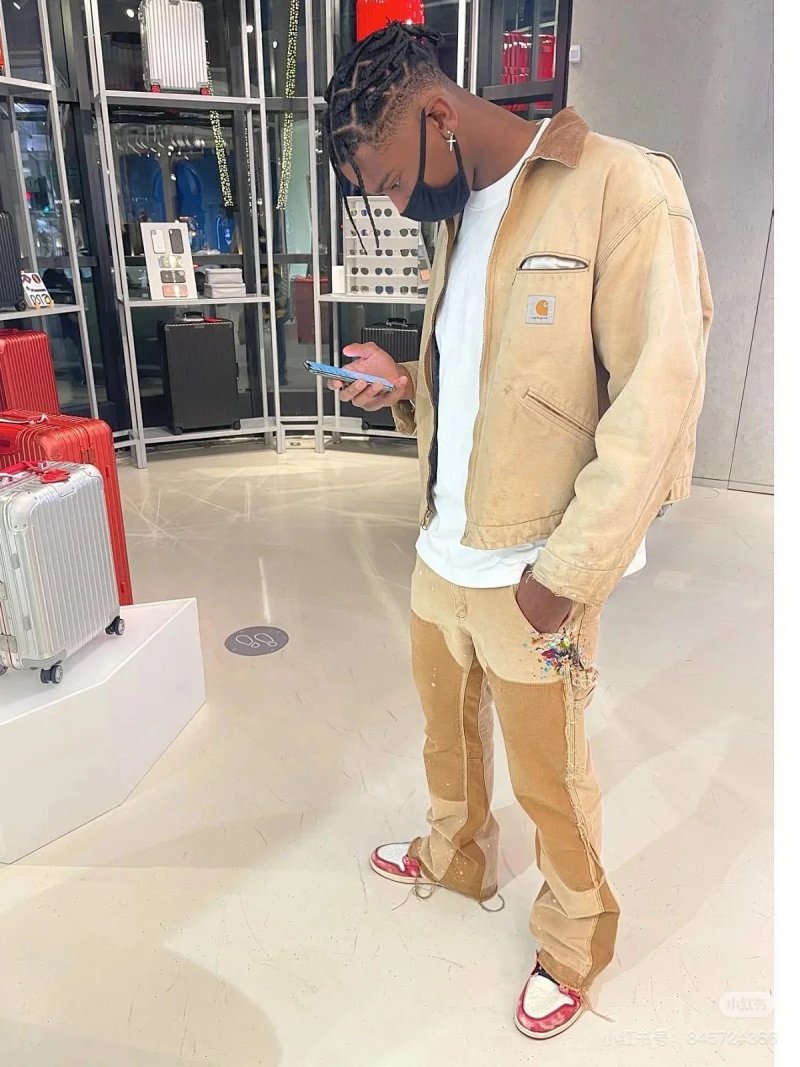 Beige workwear jacket and pants