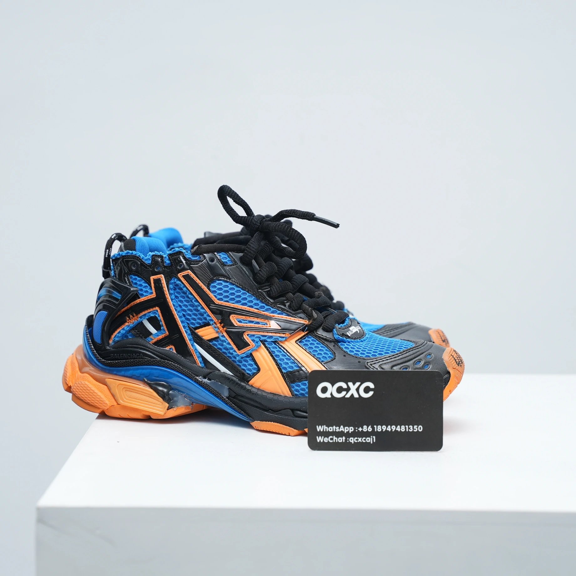 Runner 7.0 Black Blue Orange