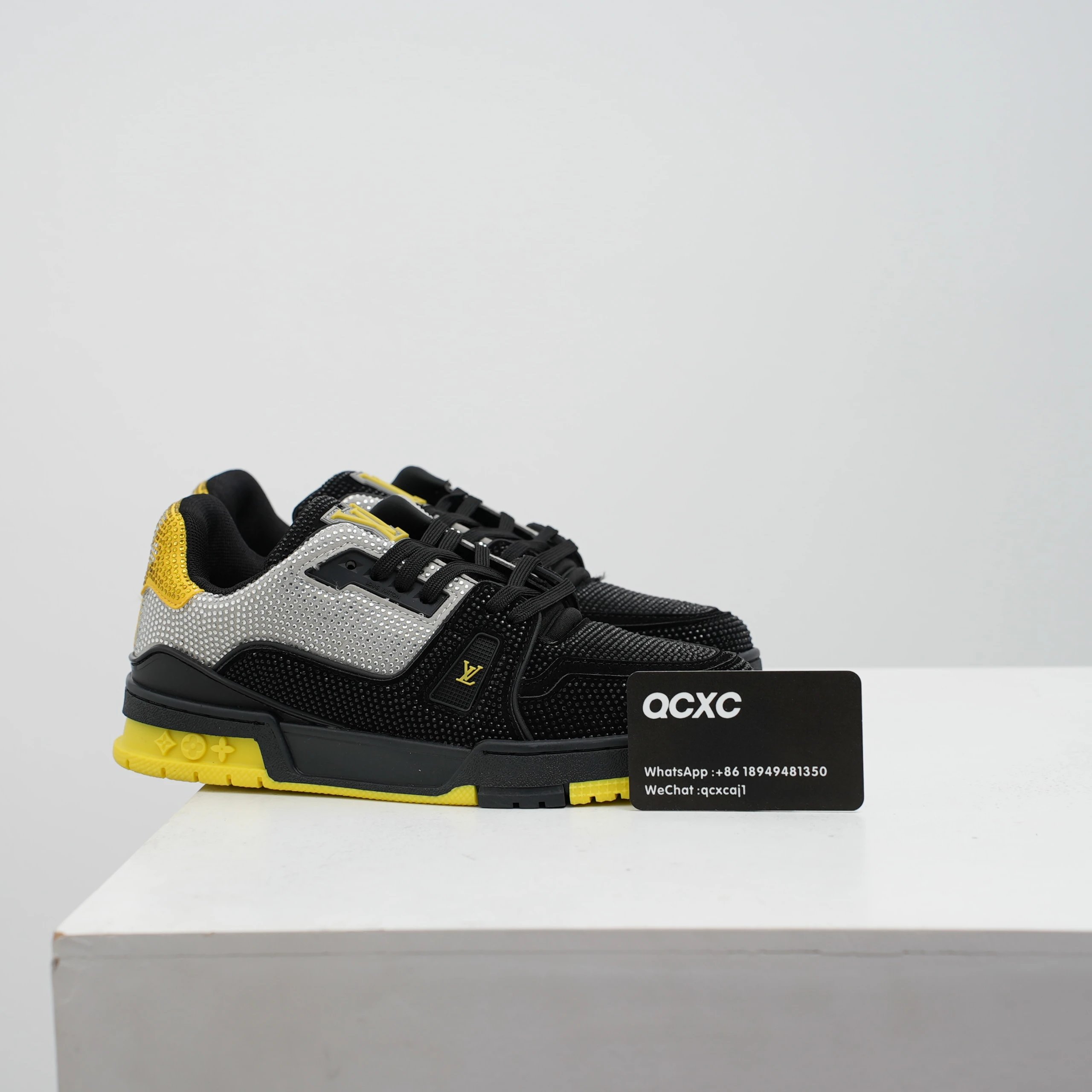 Crystal Black Yellow