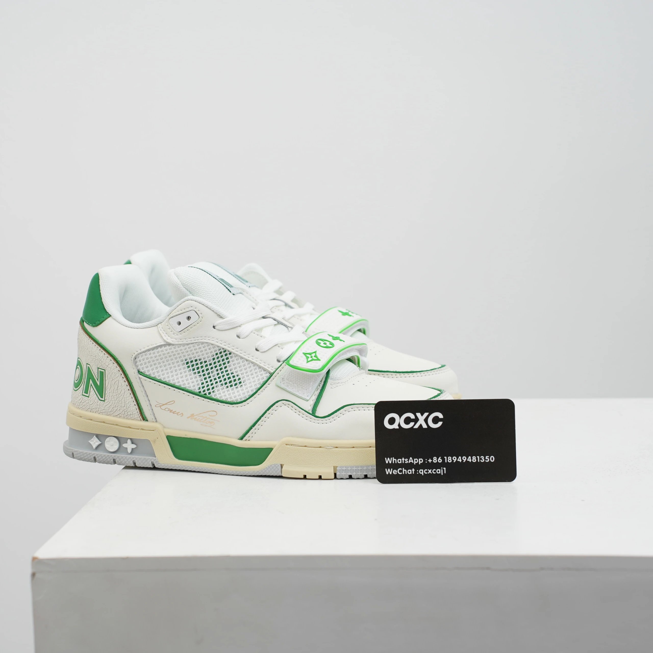 Velcro White Green