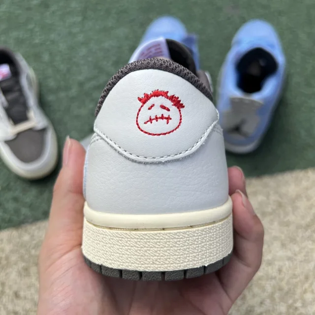 Air Jordan 1 Low x Travis Scott 'Sail and Ridgerock' (DM7866-162