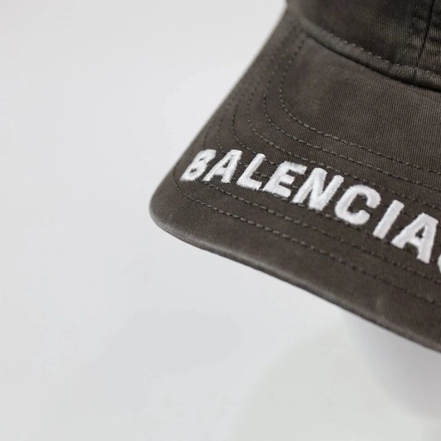 Balenciaga Distressed Cap: seller detail photo 5