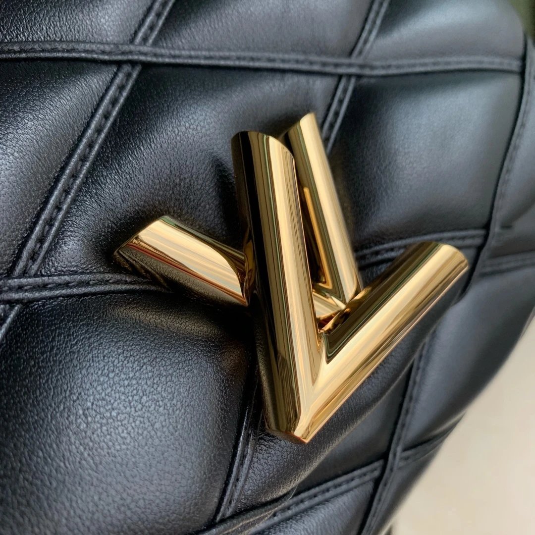 Gold-tone Chain Strap Detail on Black Quilted Leather Bag