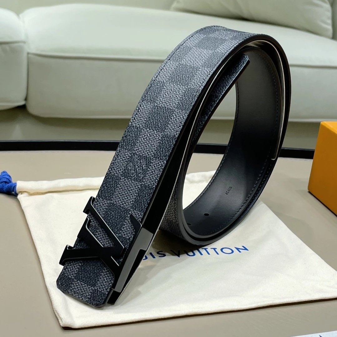 Louis Vuitton Damier Graphite 
