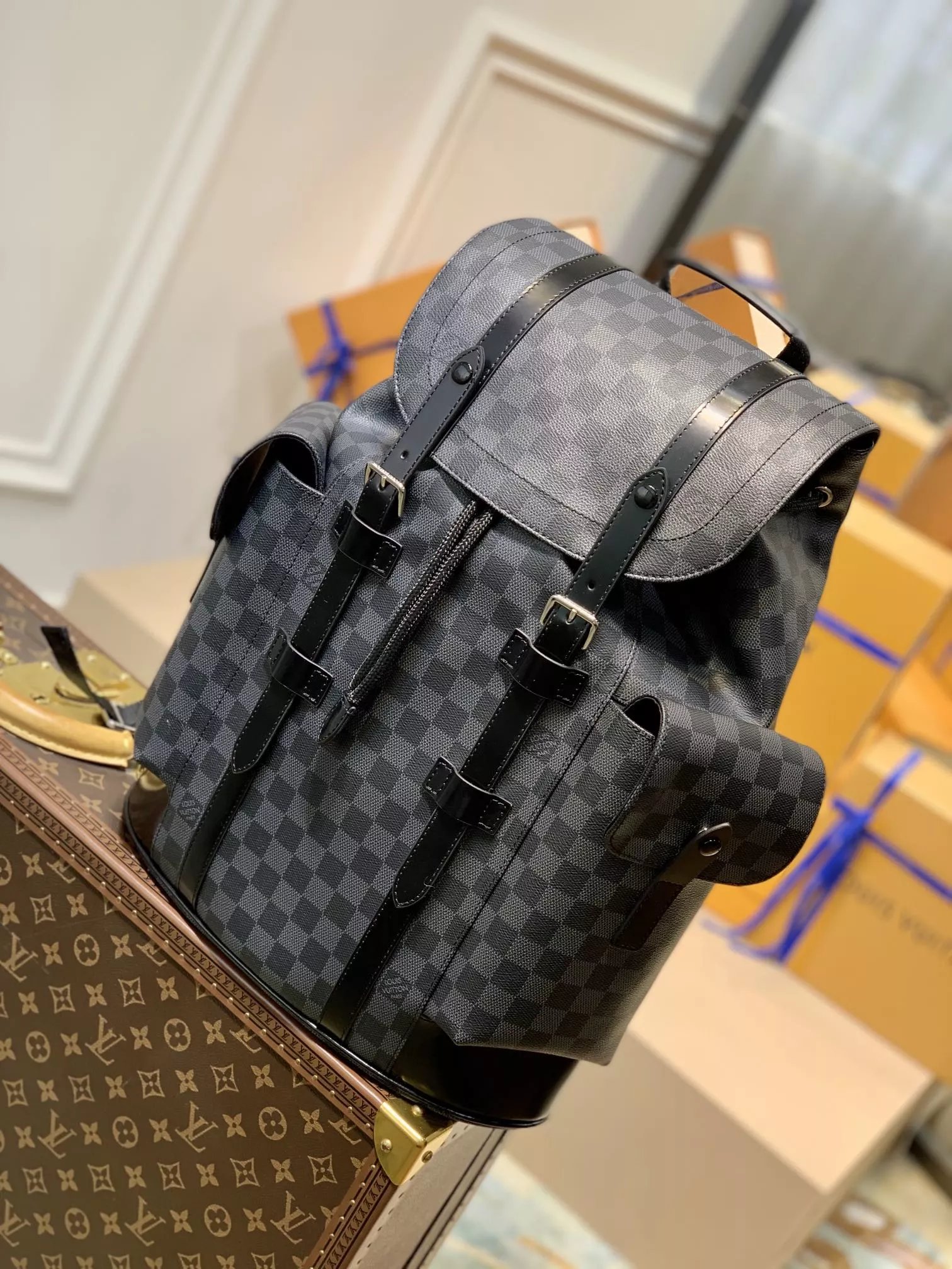 Louis Vuitton Damier Graphite 