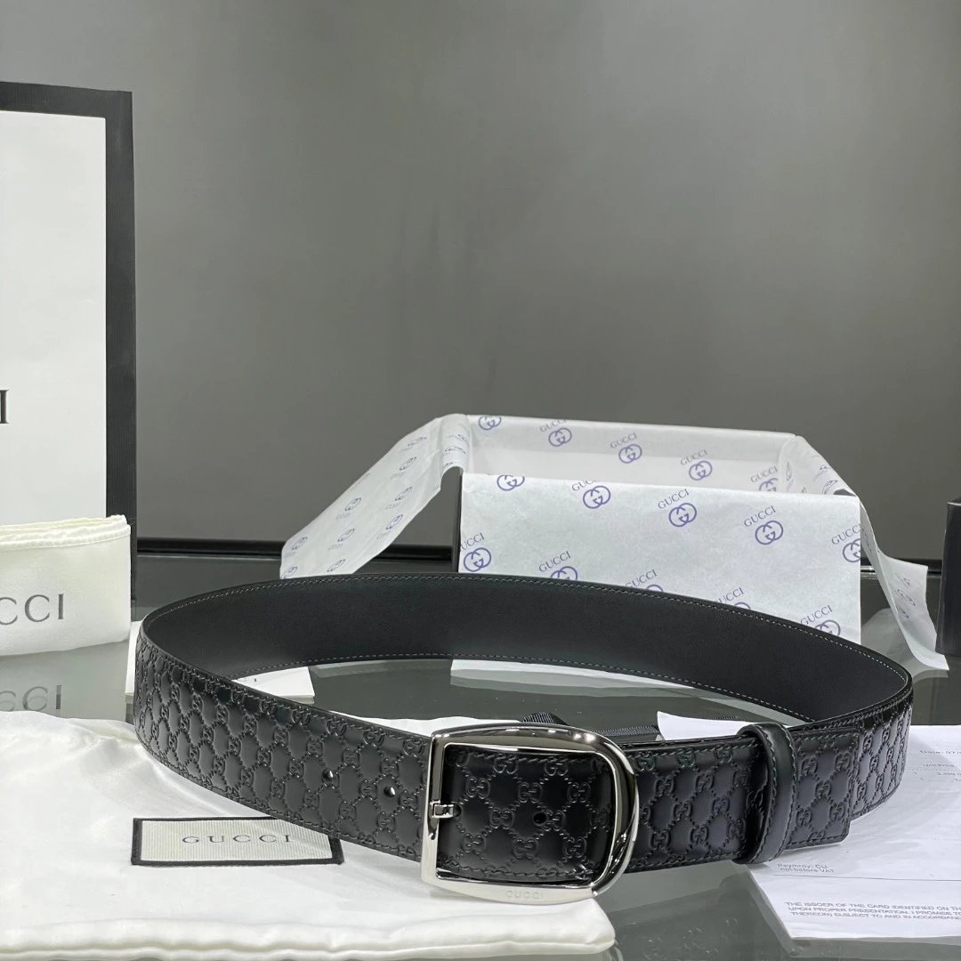 Gucci GG Supreme Belt