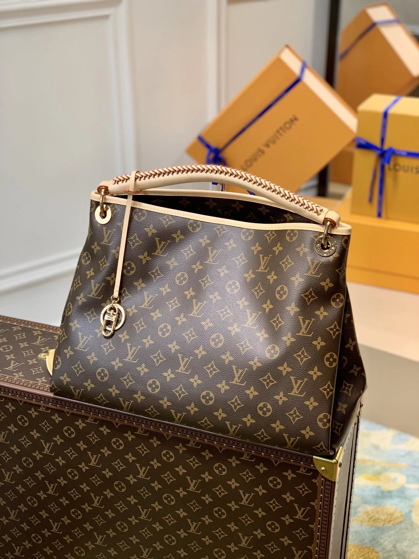 Louis Vuitton Monogram Neverfu