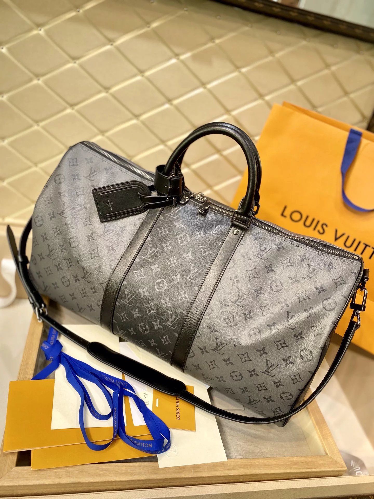 Louis Vuitton Keepall Bandouli