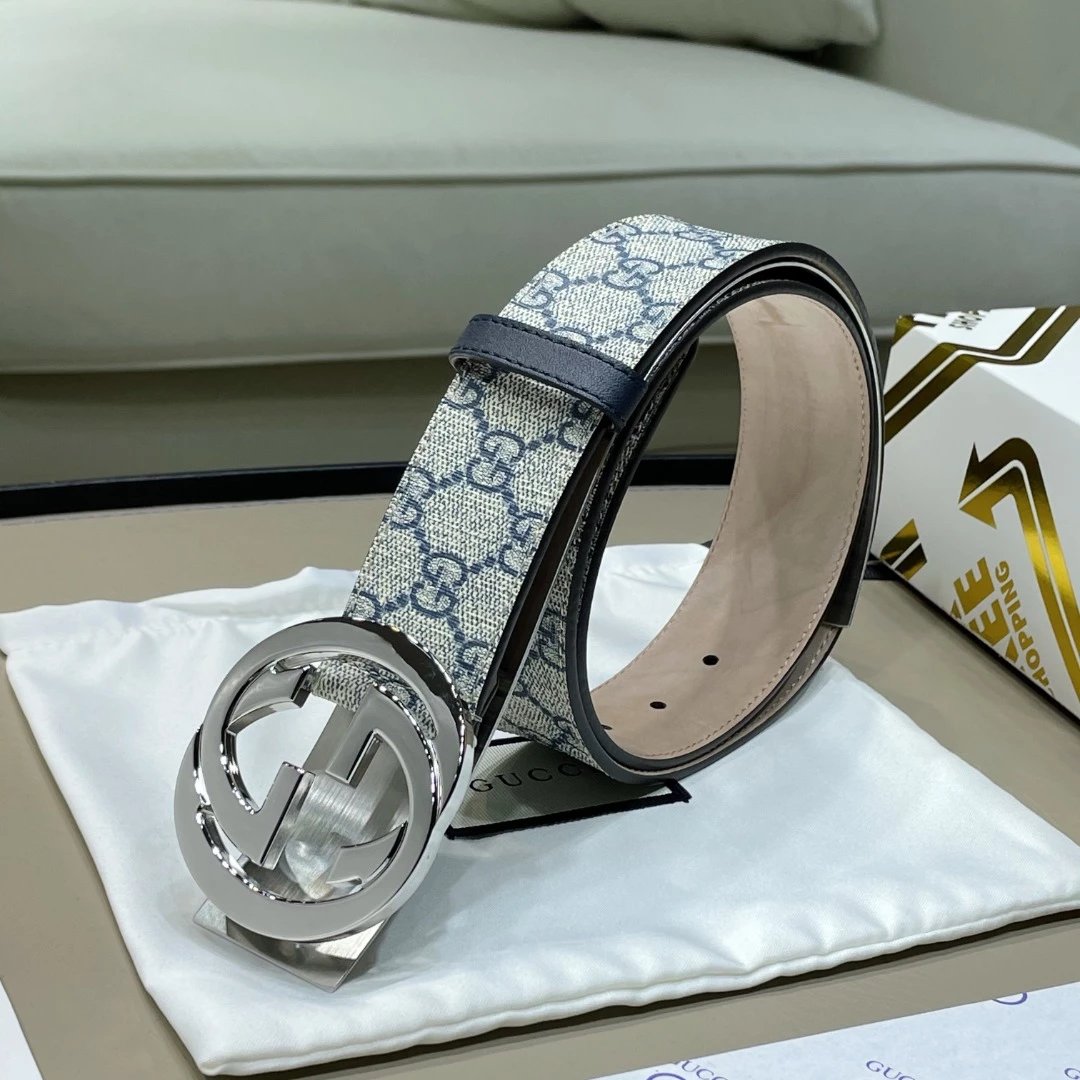 Gucci GG Supreme Belt