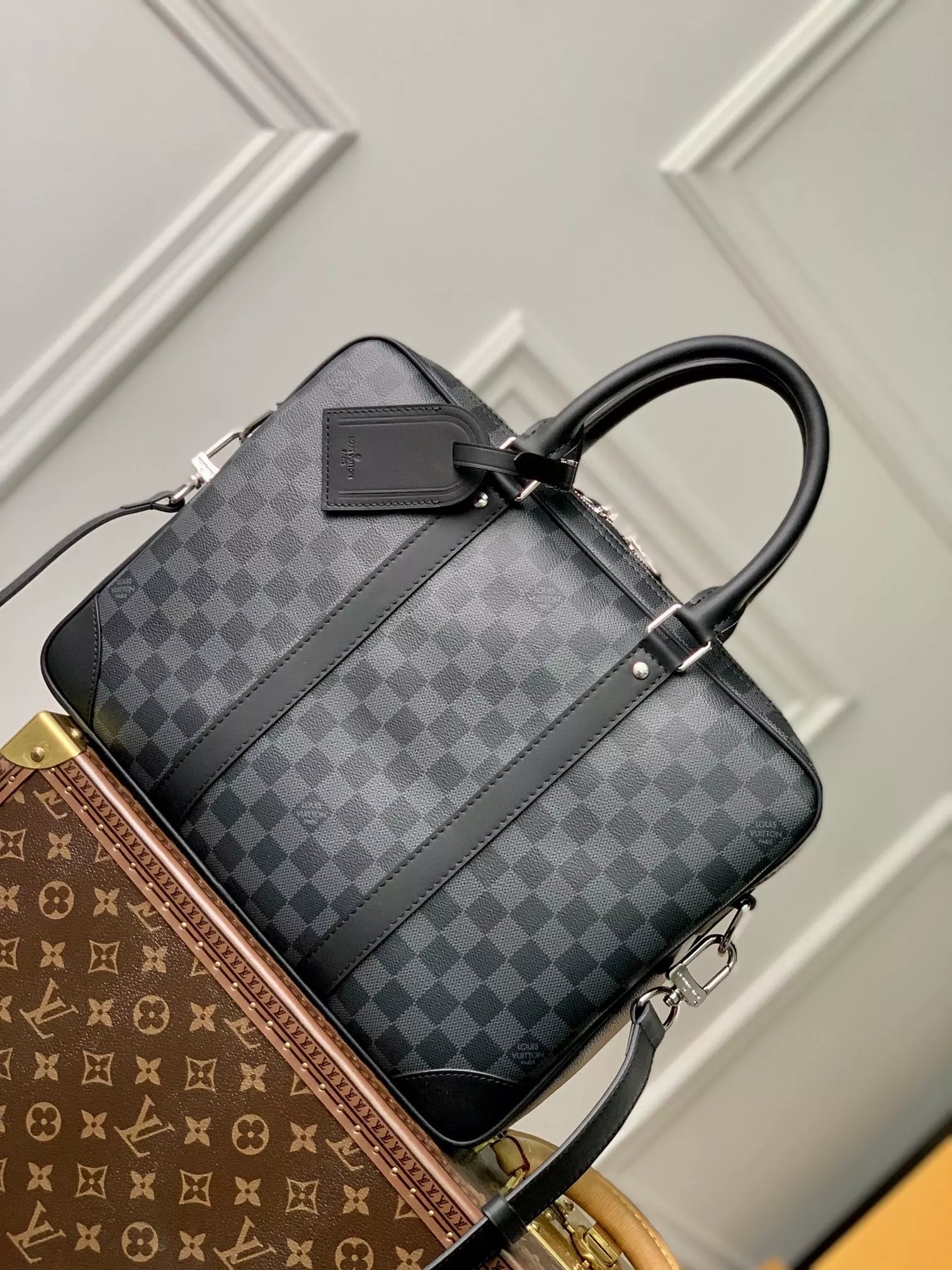 Louis Vuitton Damier Graphite 