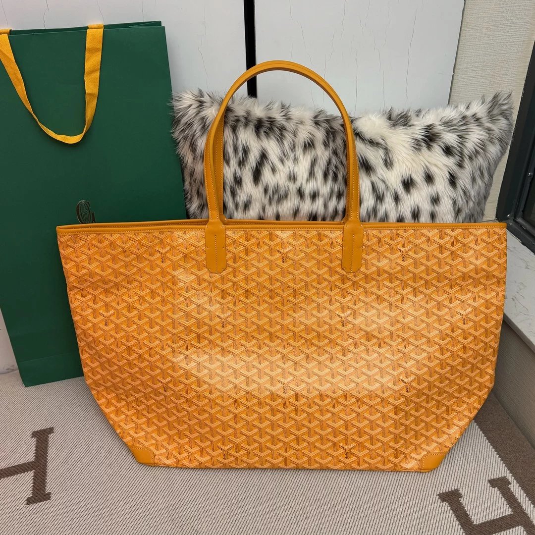 Goyard Saint Louis GM Orange Goyardine Canvas