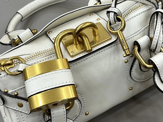 Chloe Paddington 1:1: seller detail photo 13