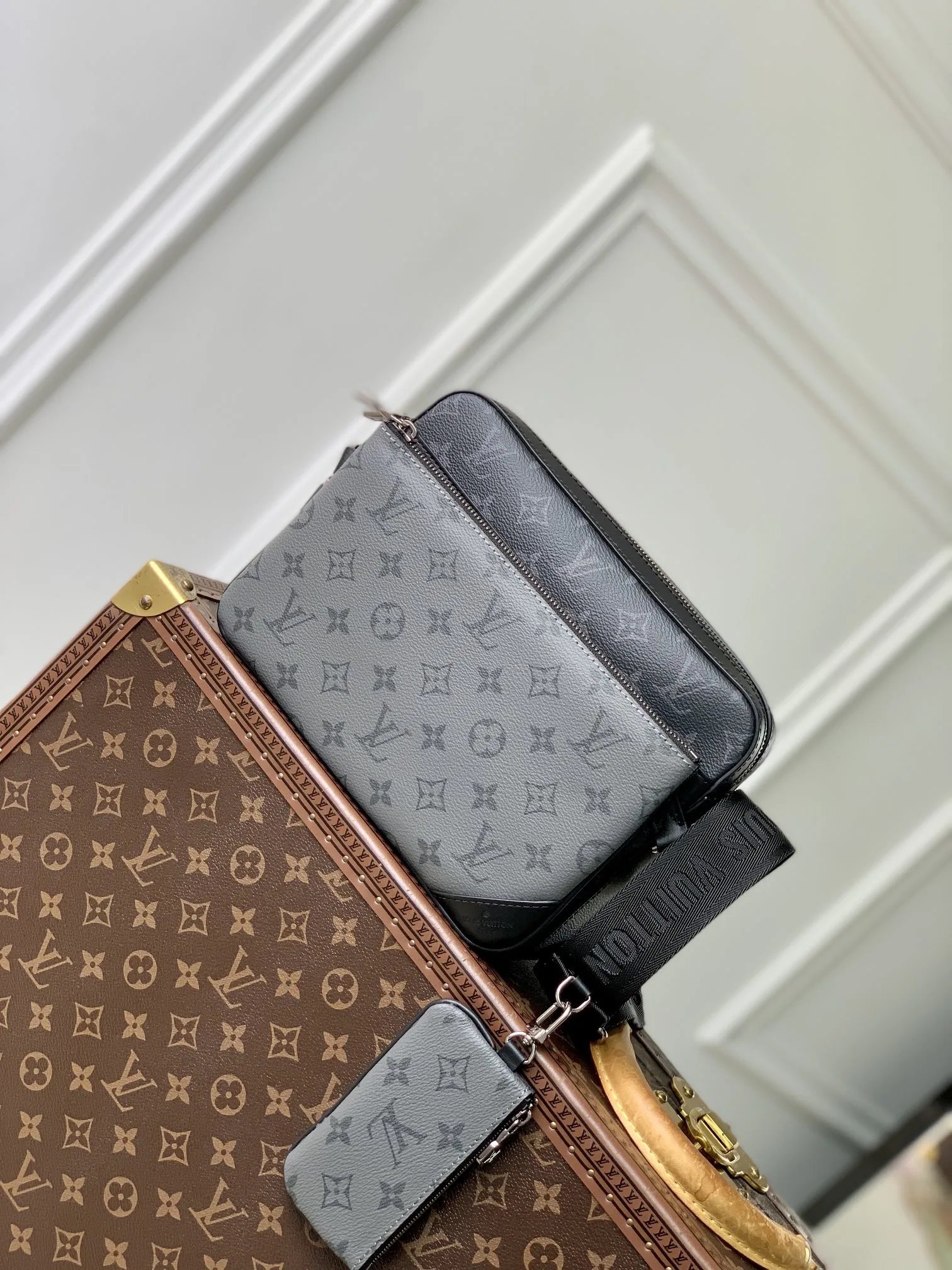 Louis Vuitton Monogram Eclipse