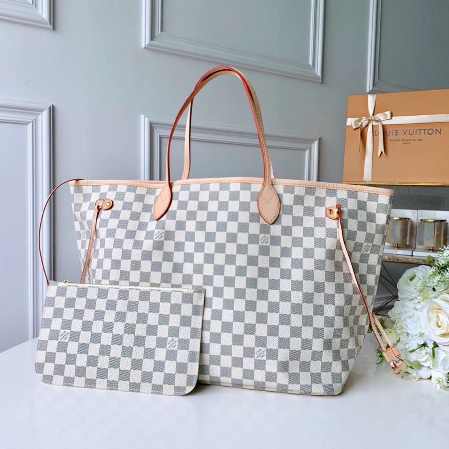 Louis Vuitton Neverfull Tote B