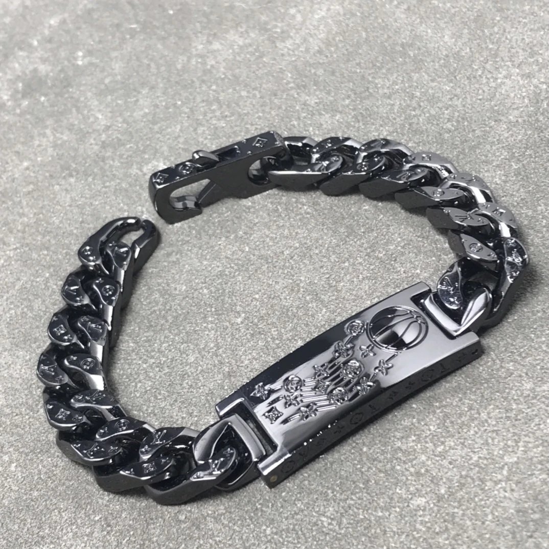 Louis Vuitton Jewelry Cuban Link Bracelet with Monogram Engraving — 22 black