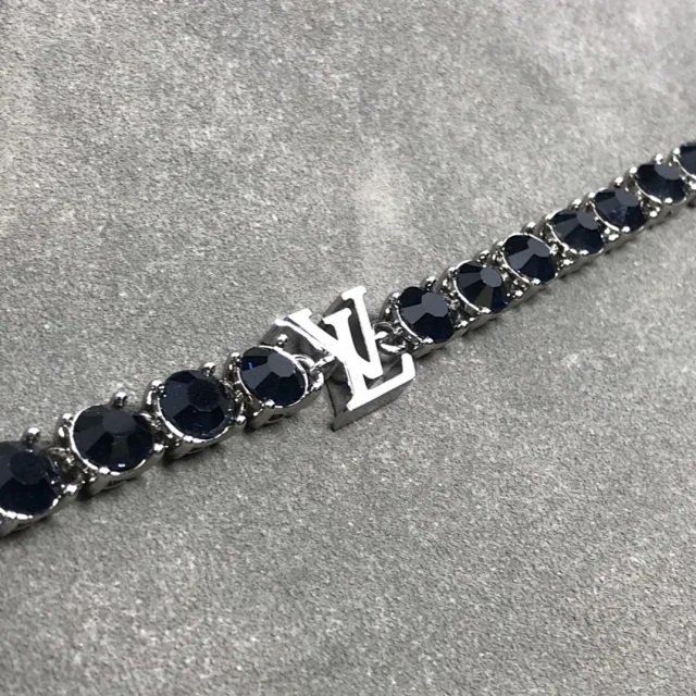 Louis Vuitton Jewelry Cuban Link Bracelet with Monogram Engraving product detail image 49