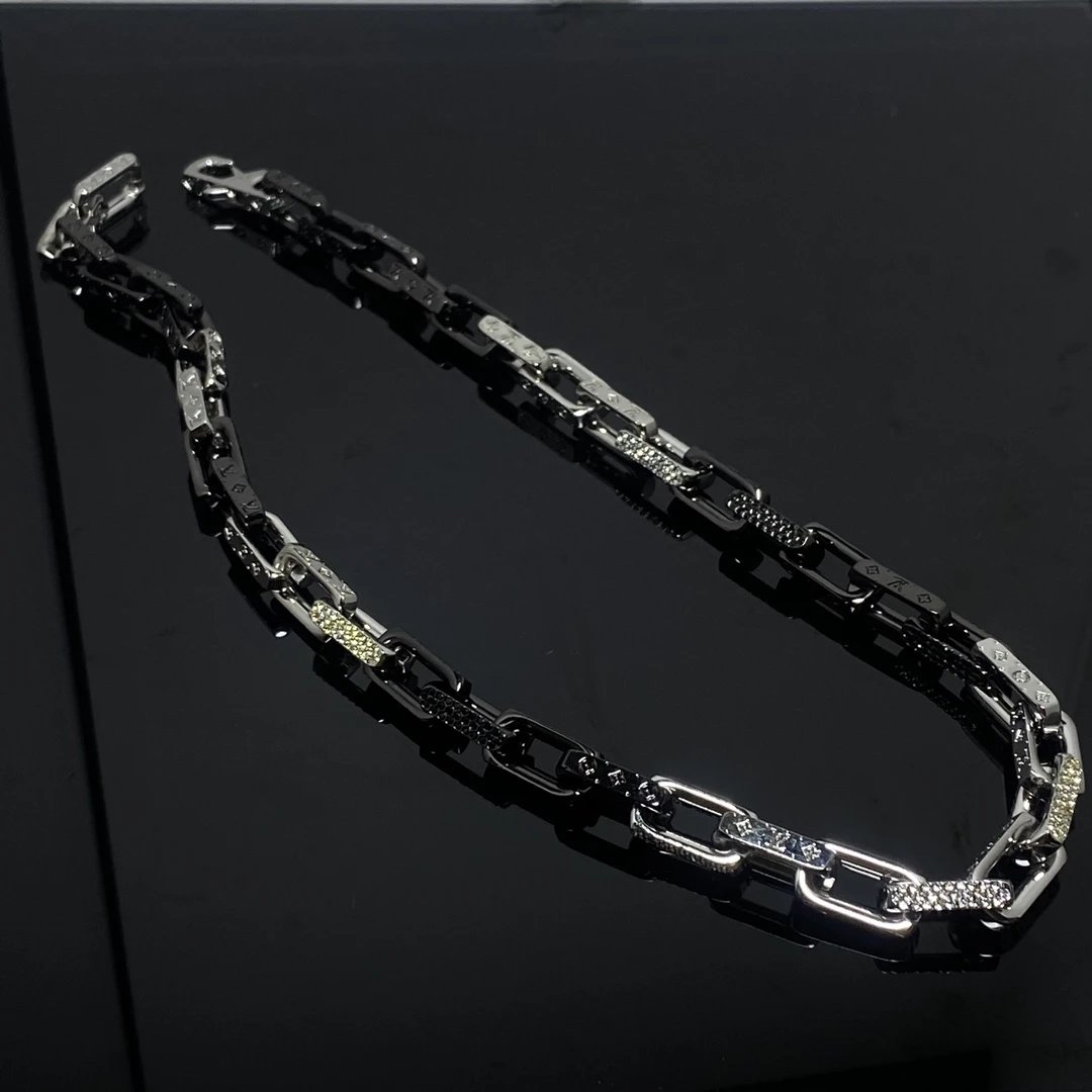 Louis Vuitton Jewelry Cuban Link Bracelet with Monogram Engraving — 3